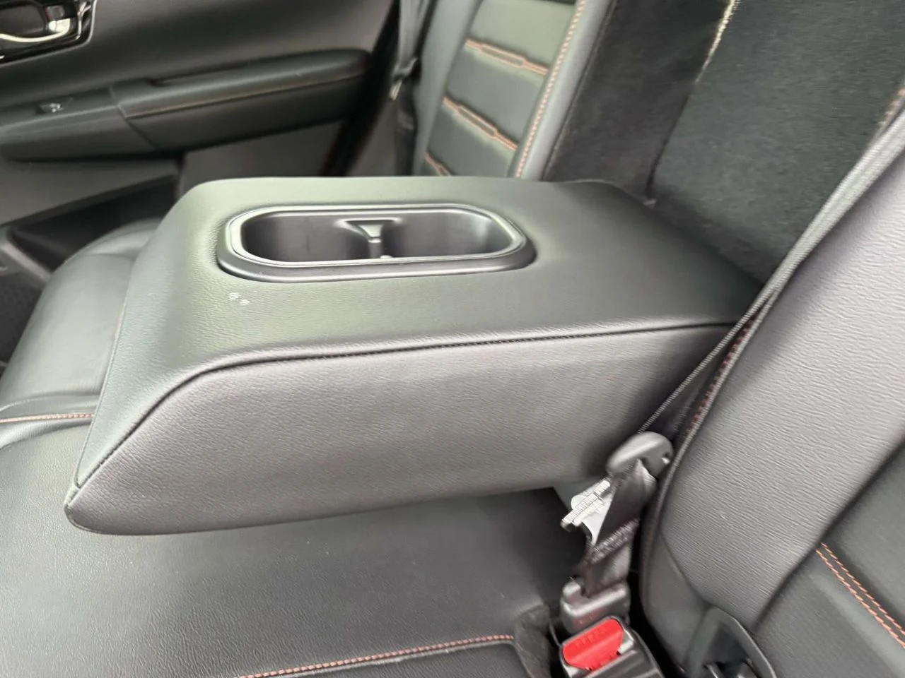 2026 Honda CR-V Sport Touring - Photo 19