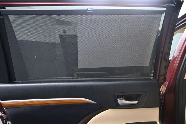 Used 2019 Red Toyota Limited image 12