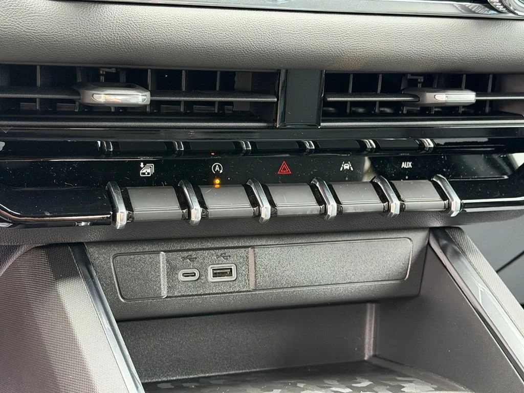 2026 GMC Canyon Elevation - Photo 6