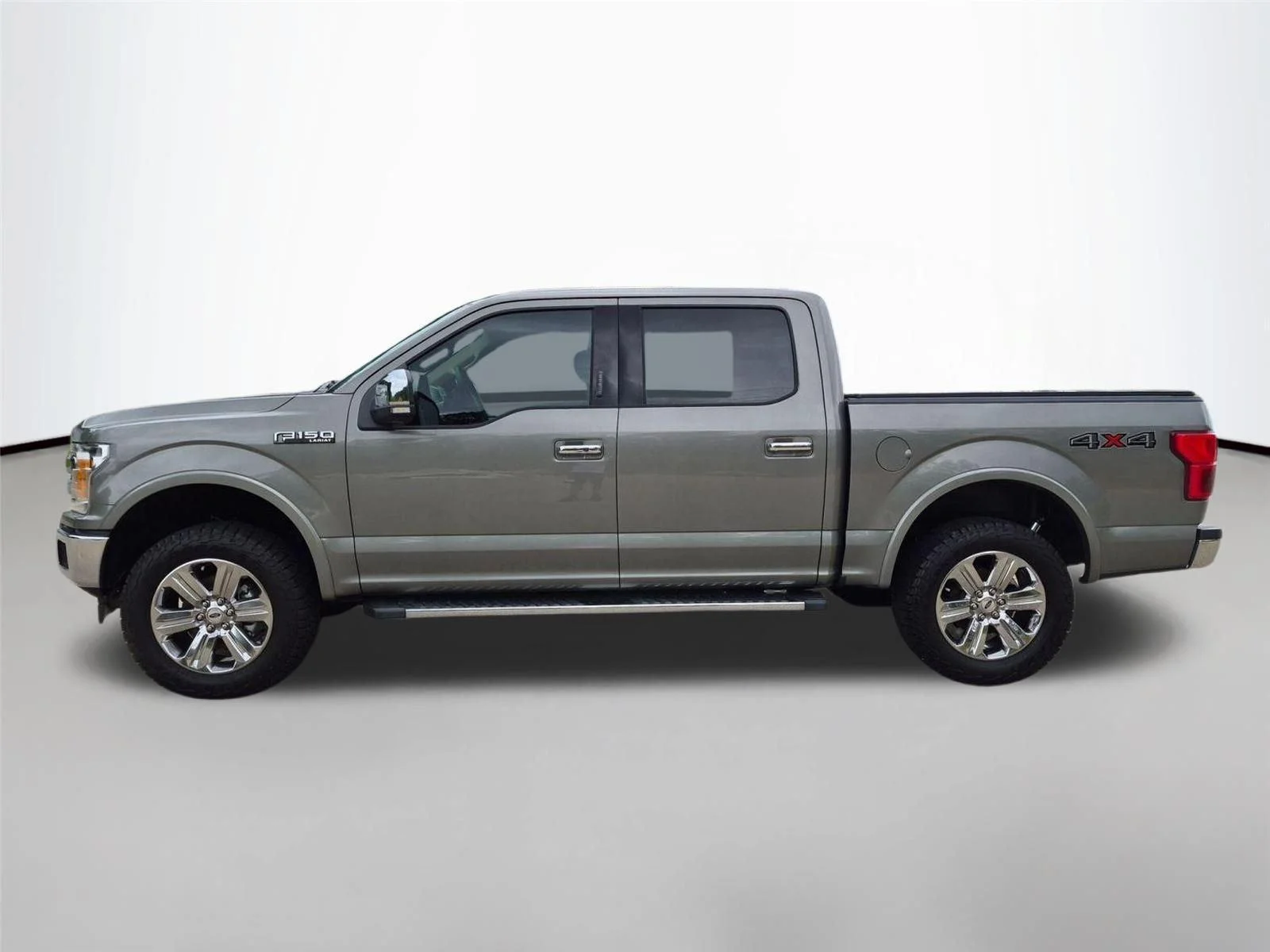 Used 2019 Ingot Silver Metallic Ford LARIAT image 8