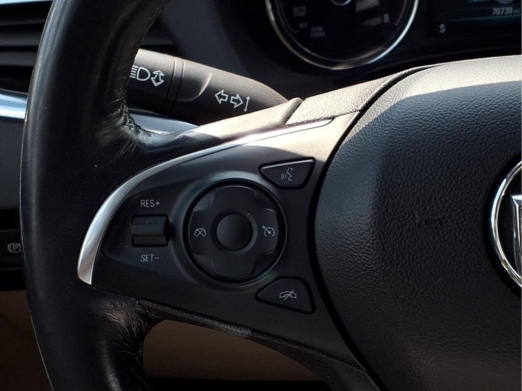 2018 Buick Enclave Essence - Photo 15