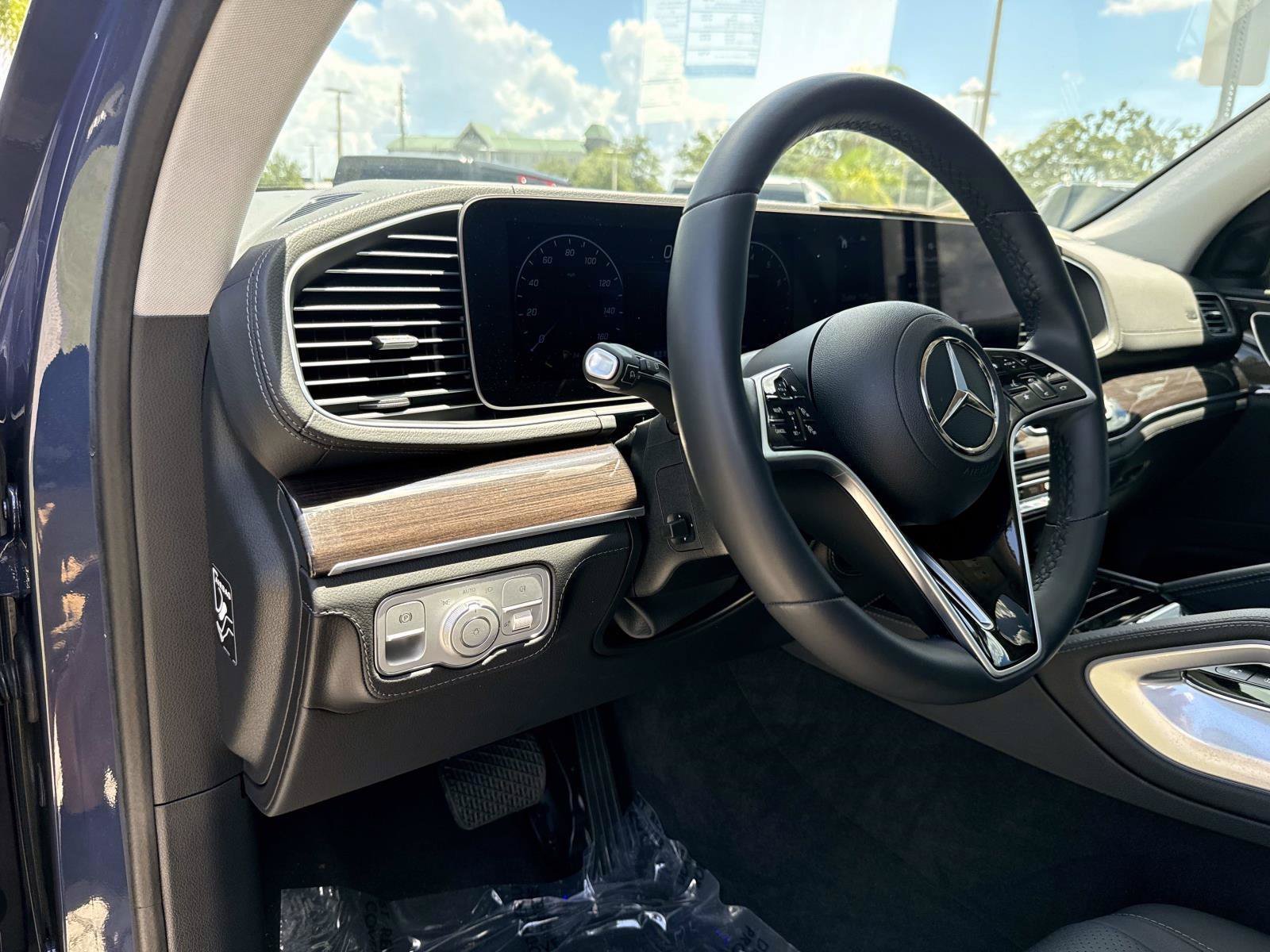 2025 Mercedes-Benz GLE GLE350 - Photo 20