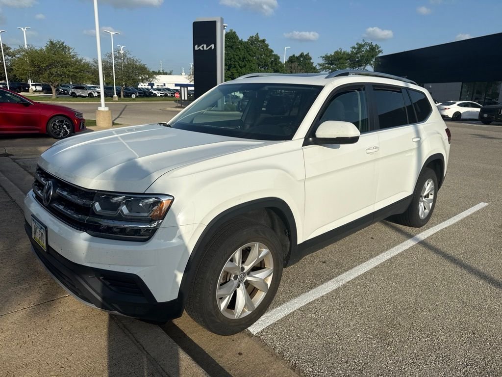 Used 2018 White Volkswagen Launch Edition image 2