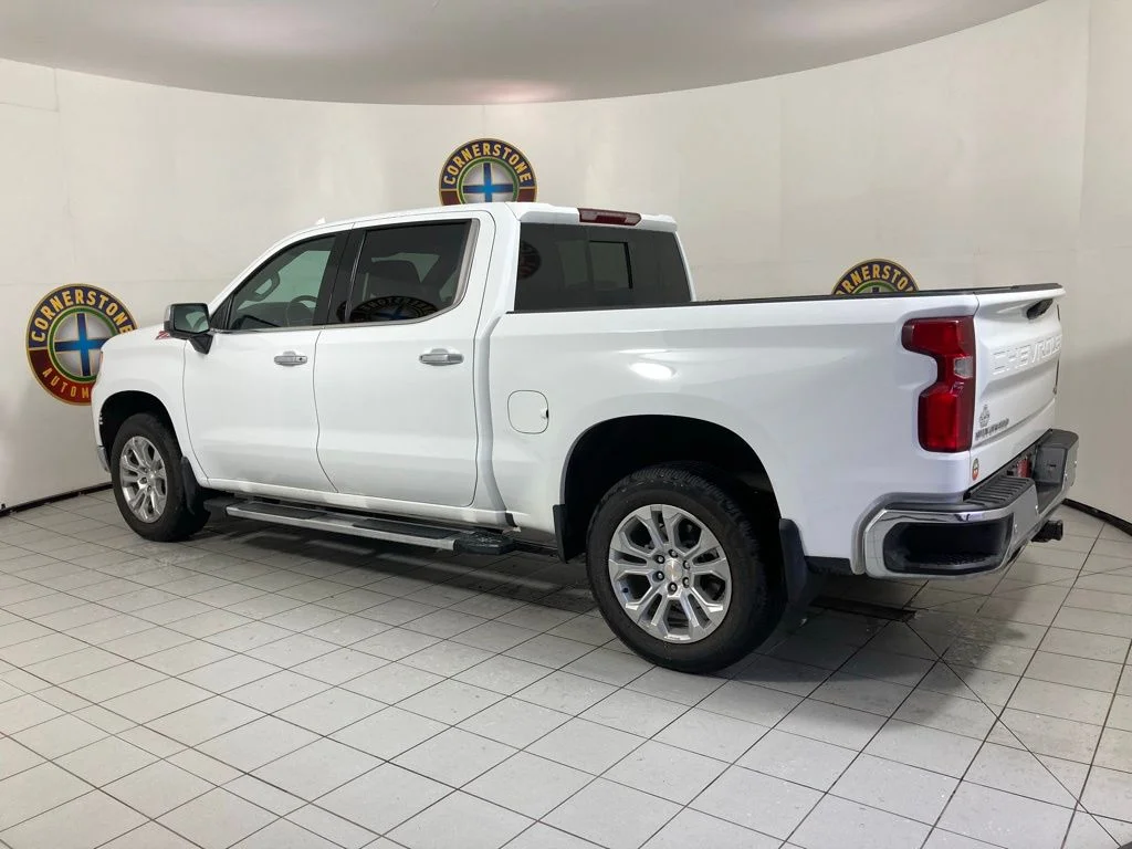 Used 2023 White Chevrolet LTZ image 25