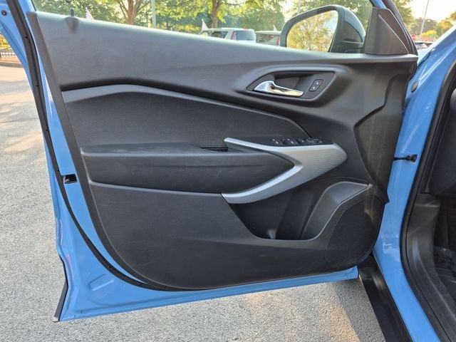 Used 2024 Blue Chevrolet 1RS image 12