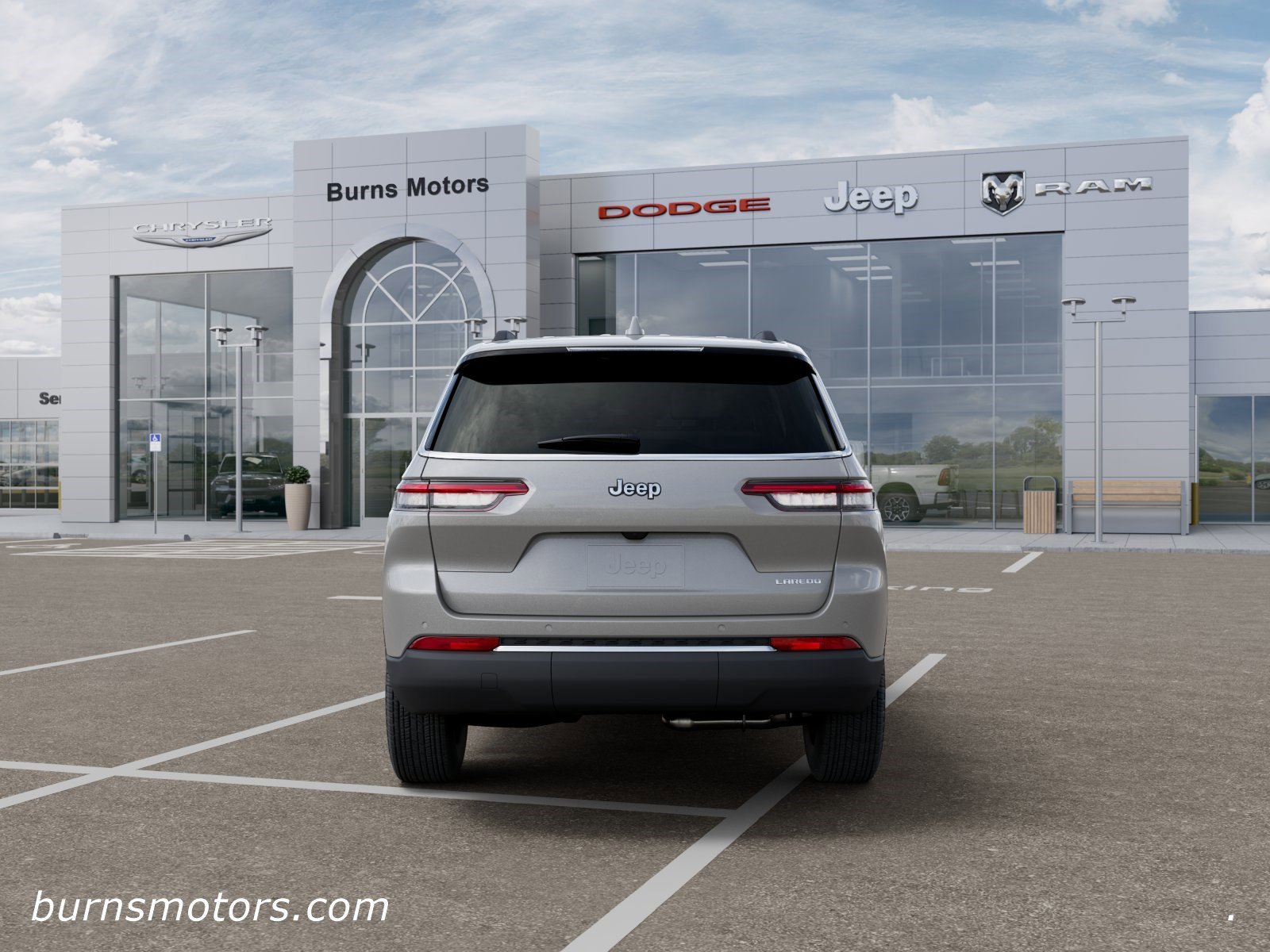 New 2026 Silver Zynith Exterior Paint Jeep Laredo image 7