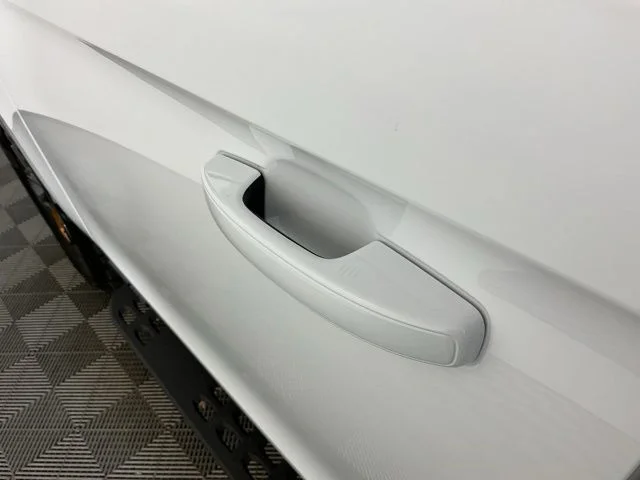 New 2026 Oxford White Ford Tremor image 12