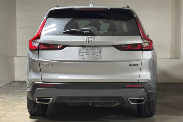 Used 2023 Lunar Silver Metallic Honda Sport image 9