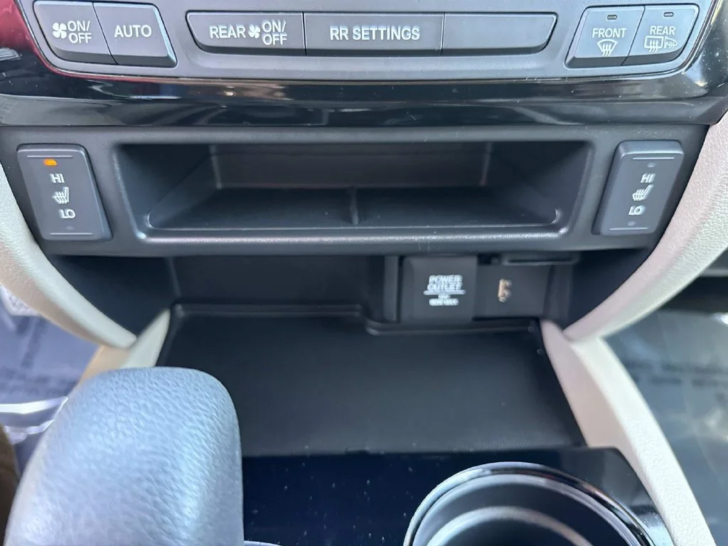 Used 2018  Honda RTL-E image 32