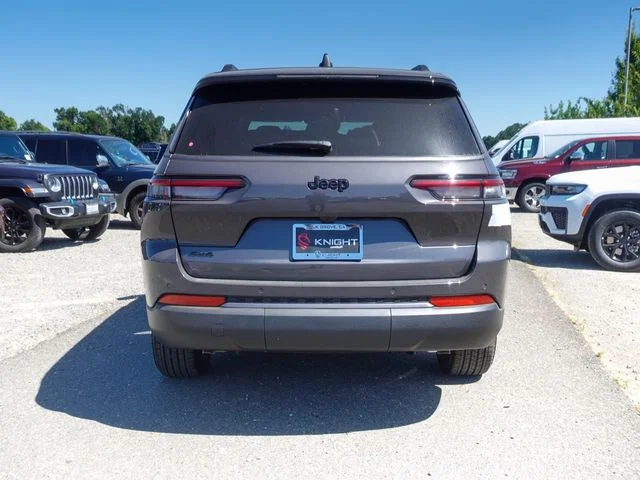 New 2026 Baltic Gray Metallic Clear-Coat Exterior Paint Jeep Laredo image 7
