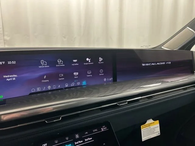2025 Cadillac Escalade IQ Luxury 2 - Photo 9