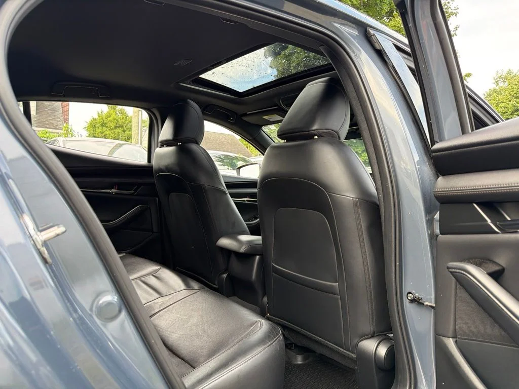 Used 2021 Gray Mazda Premium Plus image 17