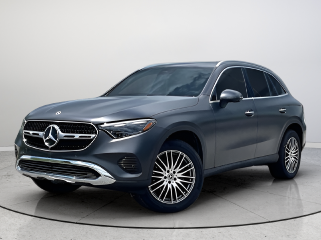 Used 2026 Gray Mercedes-Benz GLC 300 image 3