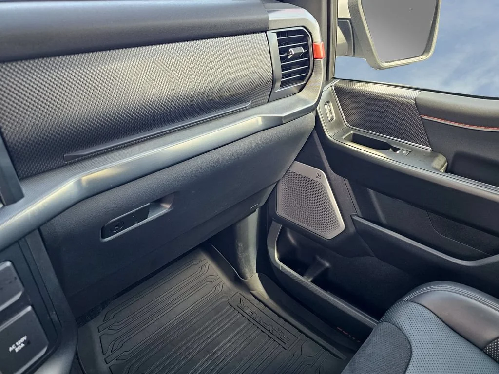 Used 2025 Oxford White Ford Raptor image 28