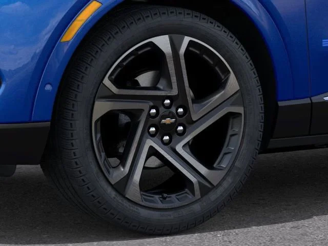 2025 Chevrolet Equinox EV LT - Photo 9