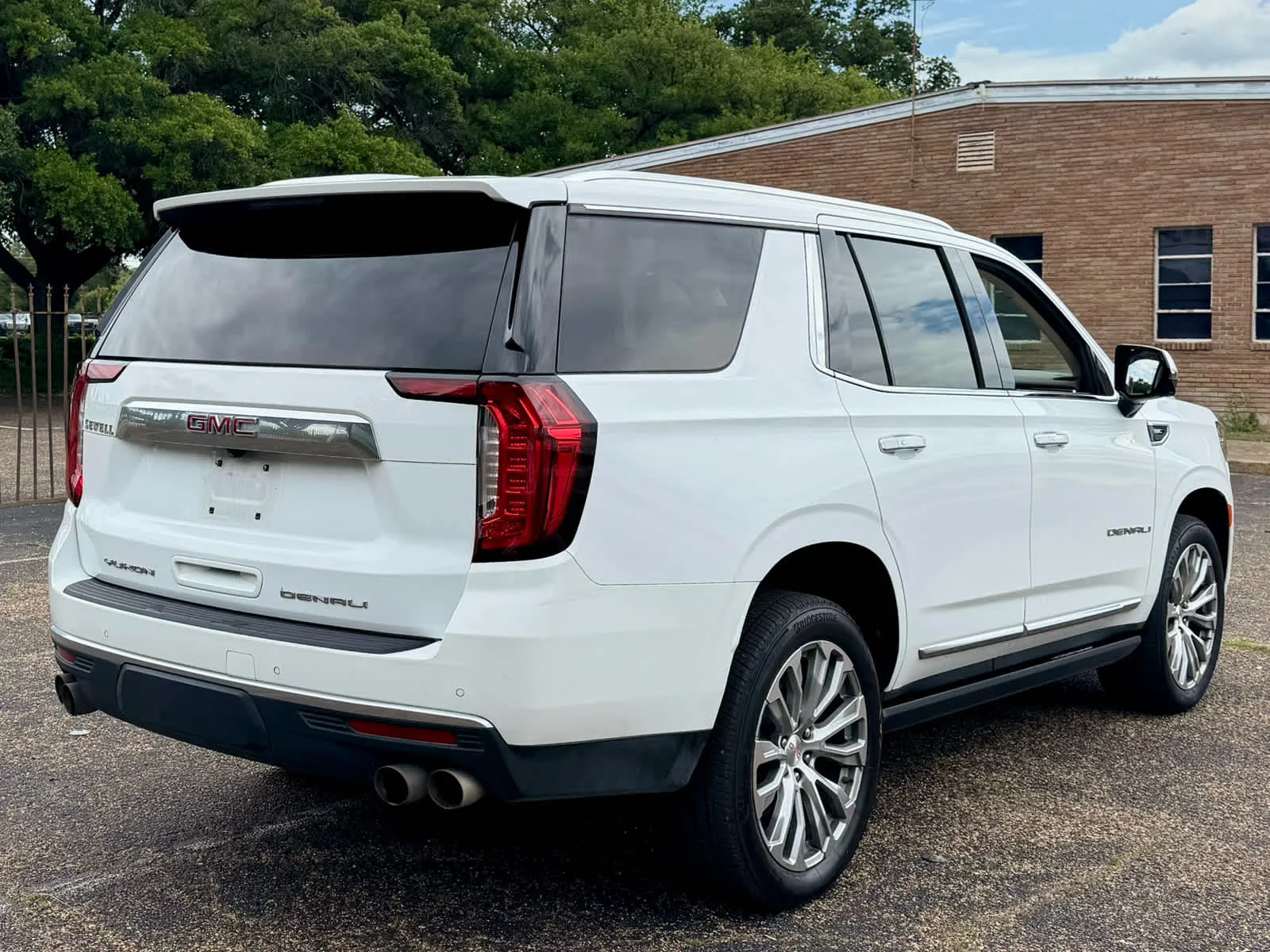 Certified Used 2023 Summit White GMC Denali image 7