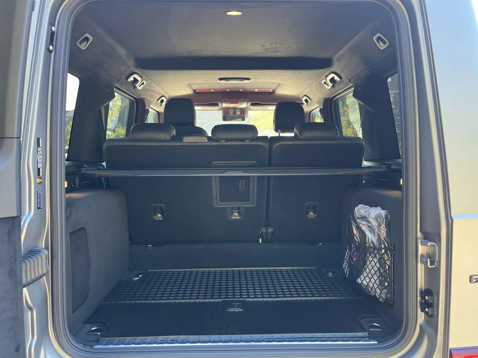 New 2027 MANUFAKTUR Platinum magno Mercedes-Benz AMG® G 63 SUV image 10