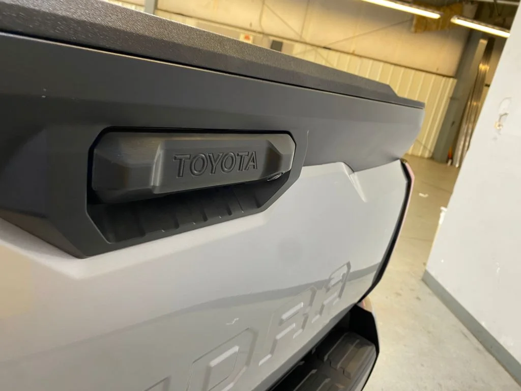 Used 2025 Silver Toyota SR5 image 18