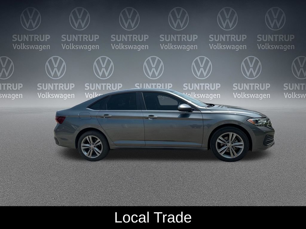 Used 2024  Volkswagen 1.5T SE image 4
