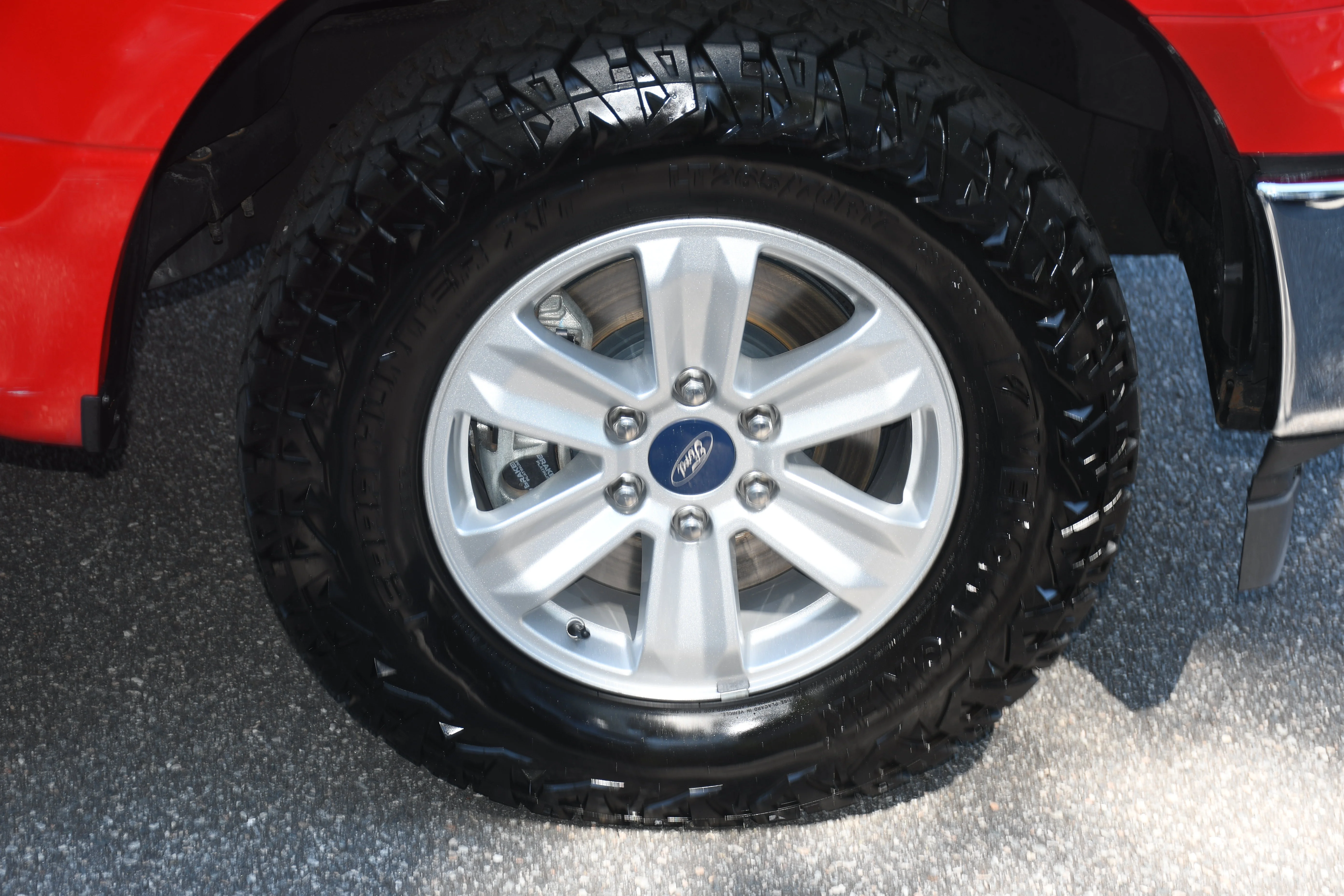 Used 2020 Red Ford XLT image 20