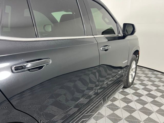 Certified Used 2021 Black Chevrolet Premier image 9