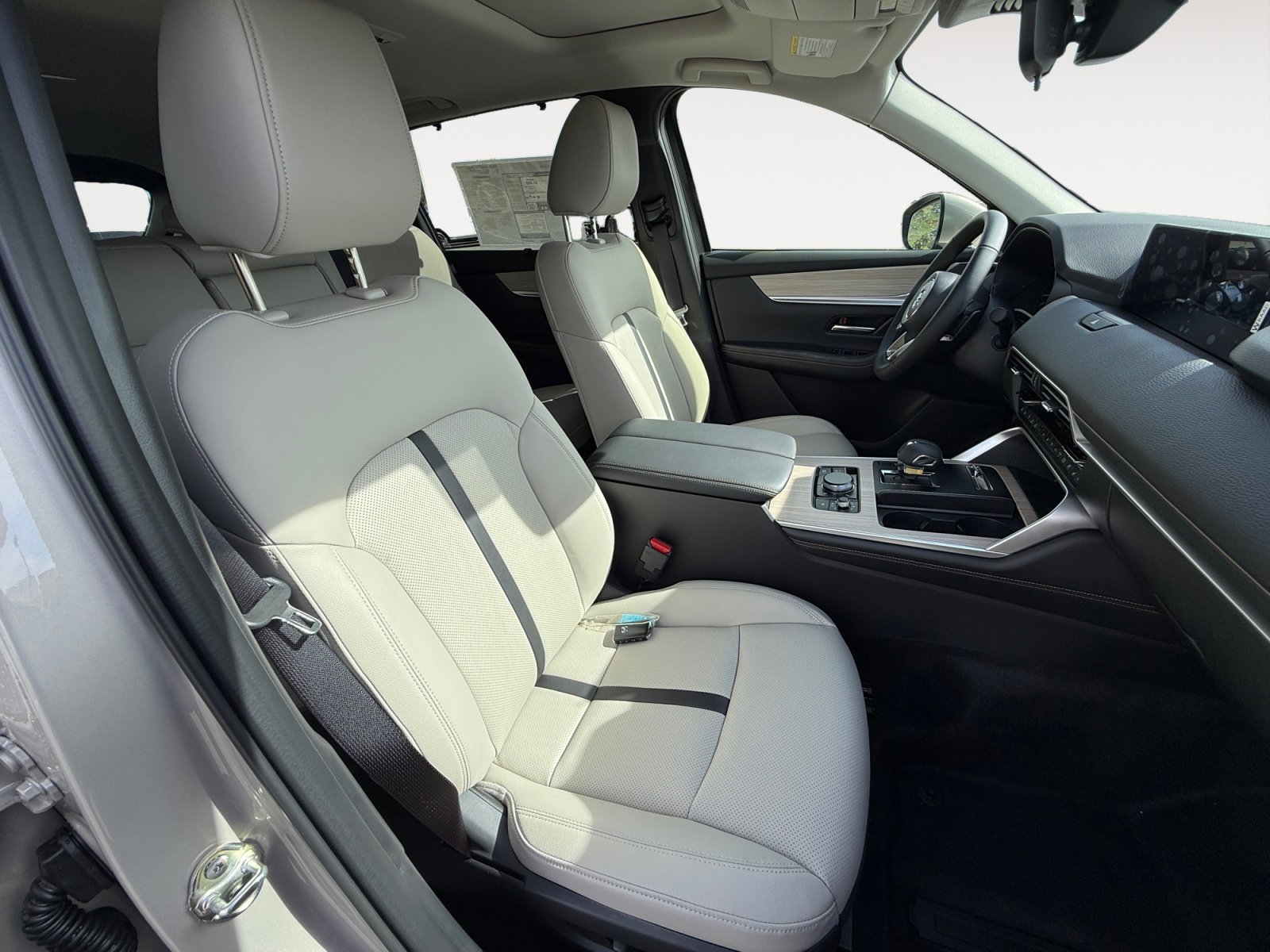 New 2026 Platinum Quartz Mazda Preferred image 19