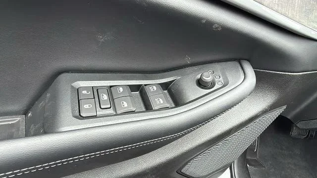 2026 Jeep Grand Cherokee Laredo - Photo 14
