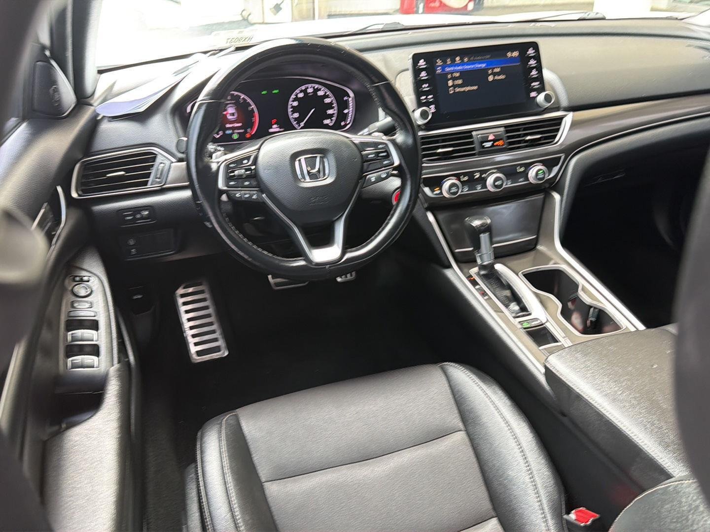 Used 2019 Platinum White Pearl Honda Sport image 18