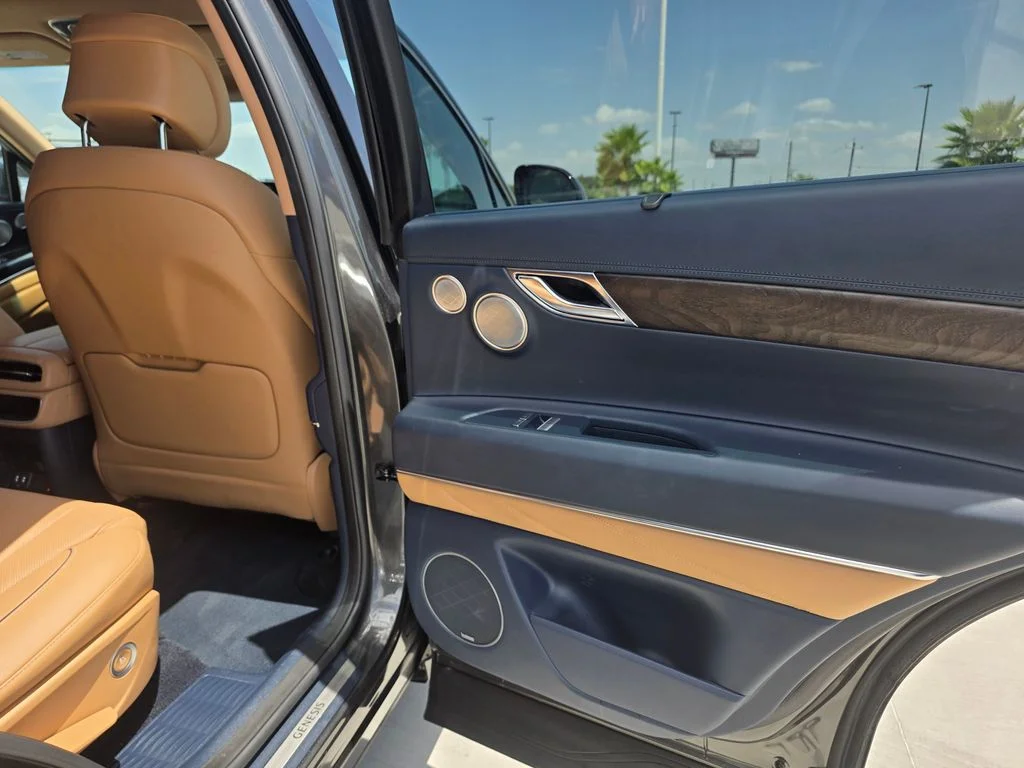 Used 2024 Gray Genesis 2.5T image 14