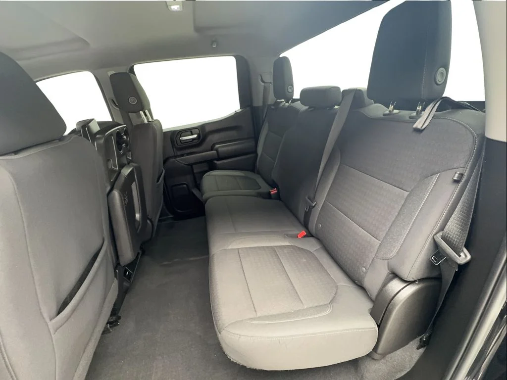 Used 2022 Black Chevrolet Custom image 24
