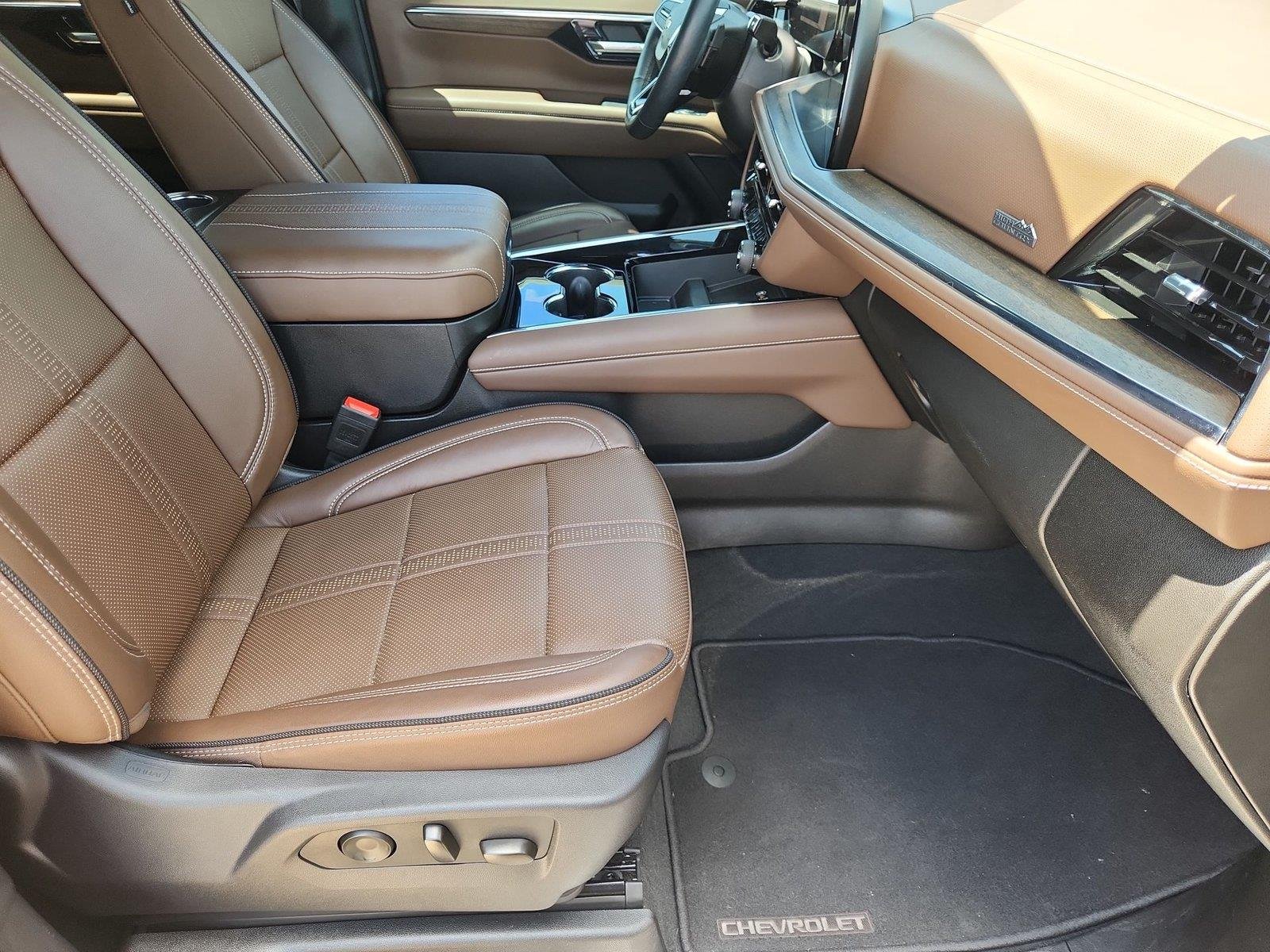 2025 Chevrolet Tahoe High Country - Photo 29