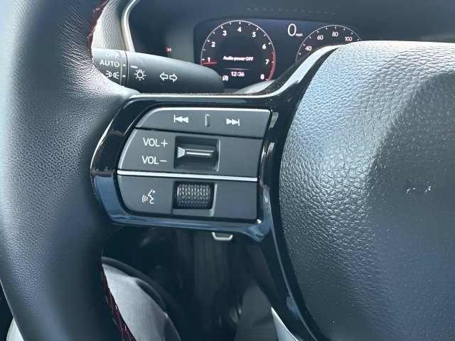 Used 2025 Urban Gray Pearl Honda  image 16