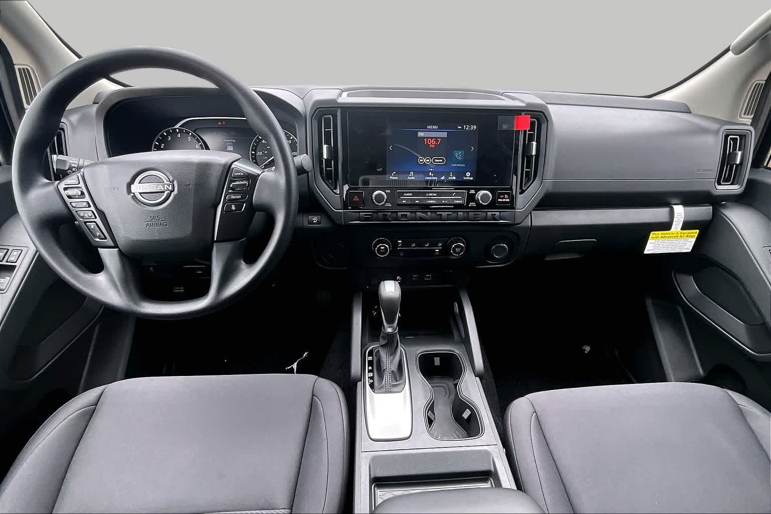 New 2026 Glacier White Nissan S image 5