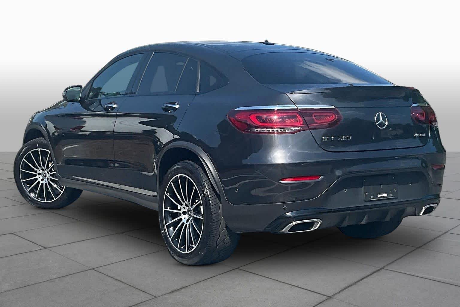 Used 2020 Graphite Grey Metallic Mercedes-Benz GLC 300 image 12