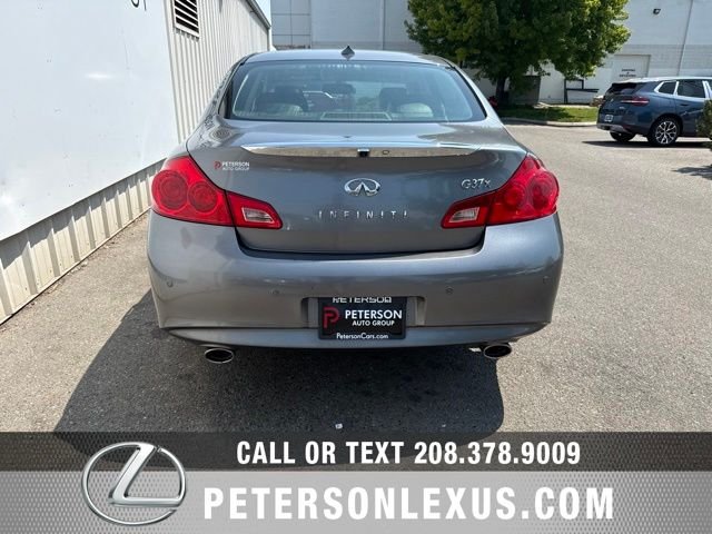 Used 2010 Gray INFINITI Premium image 5