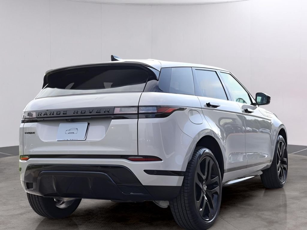 New 2026 Seoul Pearl Silver Land Rover Dynamic image 7