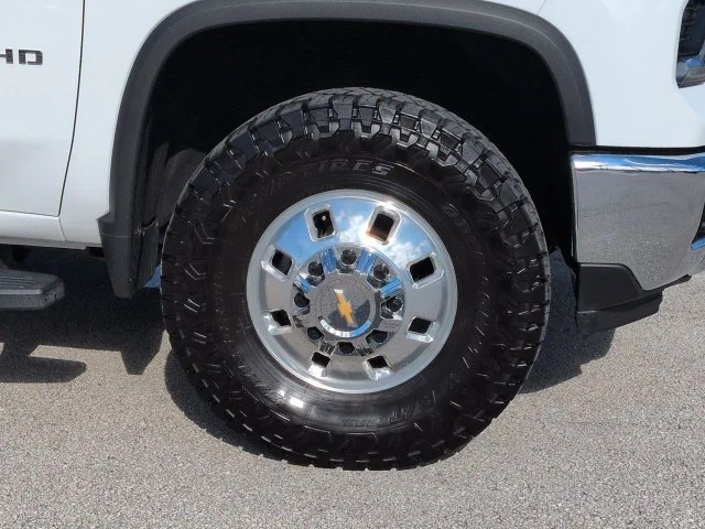 Certified Used 2025 Summit White Chevrolet LTZ image 11