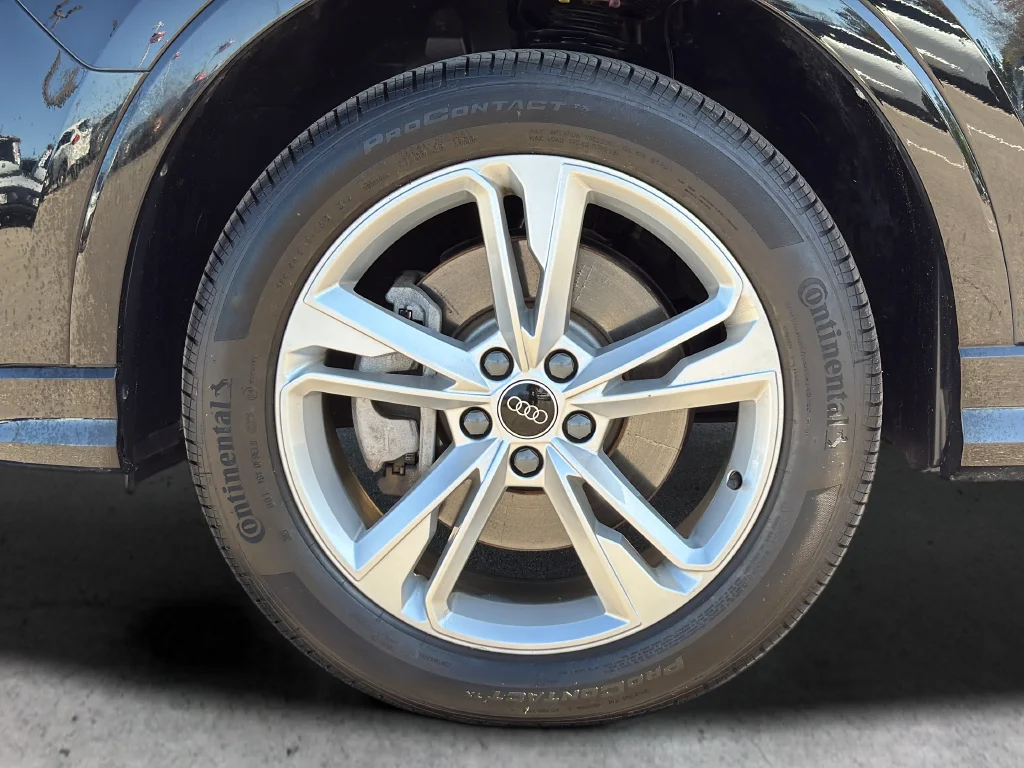 Certified Used 2024 Black Audi Premium image 33