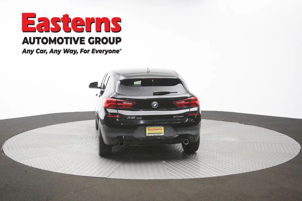 Used 2018 Black BMW xDrive28i image 32