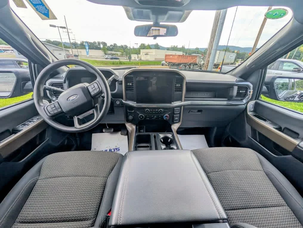 Used 2025 Carbonized Gray Metallic Ford STX image 8