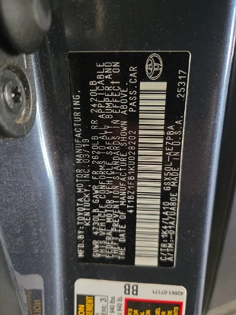 Used 2019 Gray Toyota Limited image 30