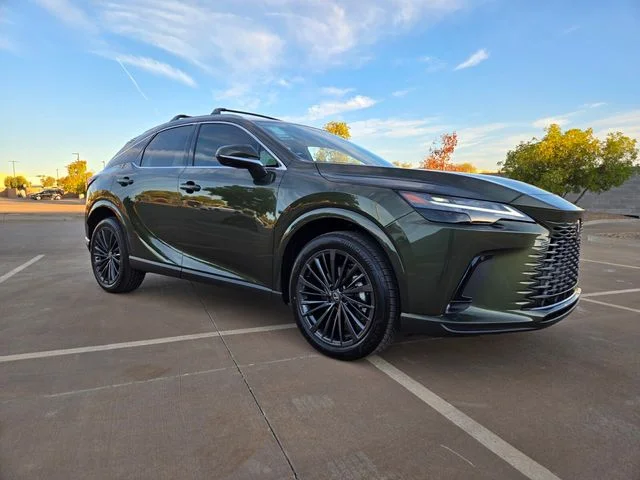 New 2026 Nori Green Pearl Lexus PREMIUM image 2