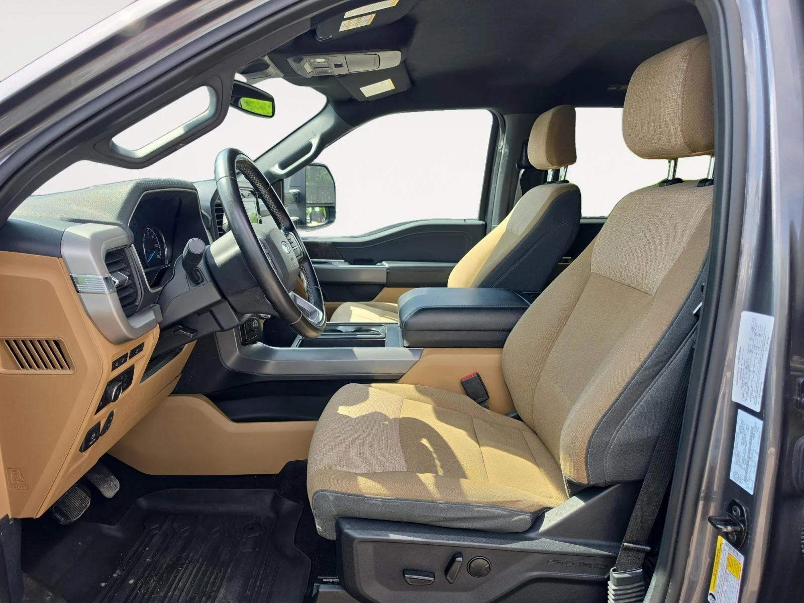 Used 2023 Carbonized Gray Ford XLT image 10