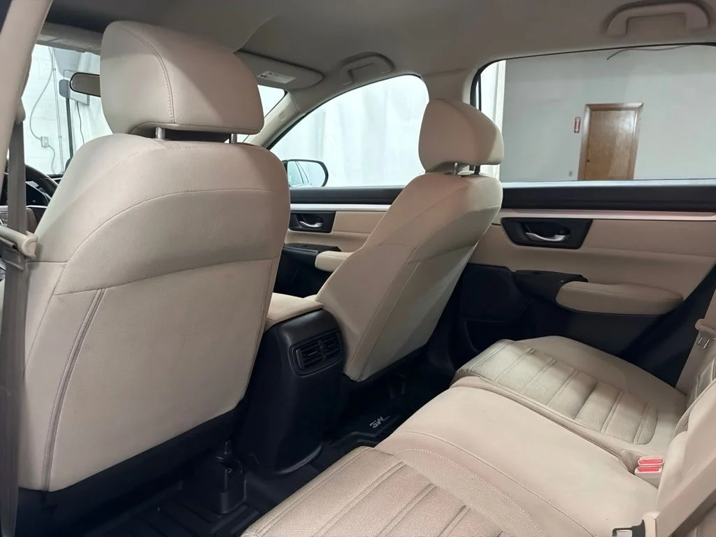 Used 2019 White Honda LX image 21
