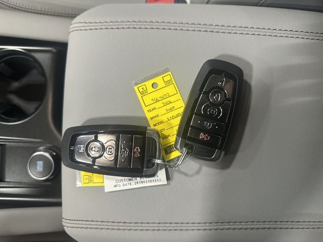 New 2026 Carbonized Gray Metallic Ford Active image 33