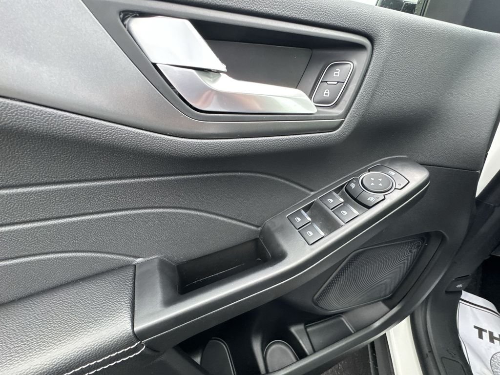 2026 Ford Escape Plug-in hybrid PHEV - Photo 13