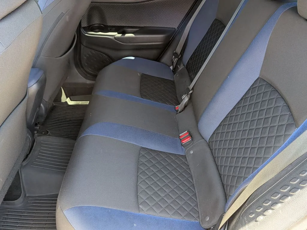Used 2021 White Toyota XLE image 30