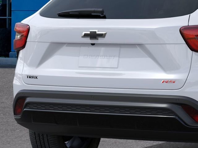 New 2026 Summit White Chevrolet 1RS image 15