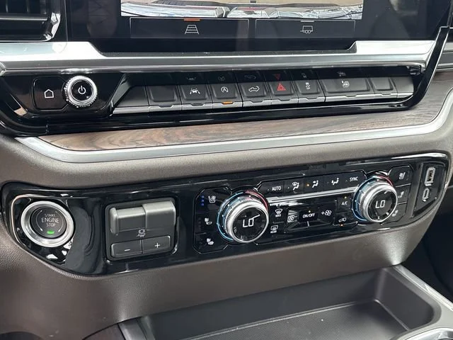 2026 GMC Sierra 1500 SLT - Photo 19