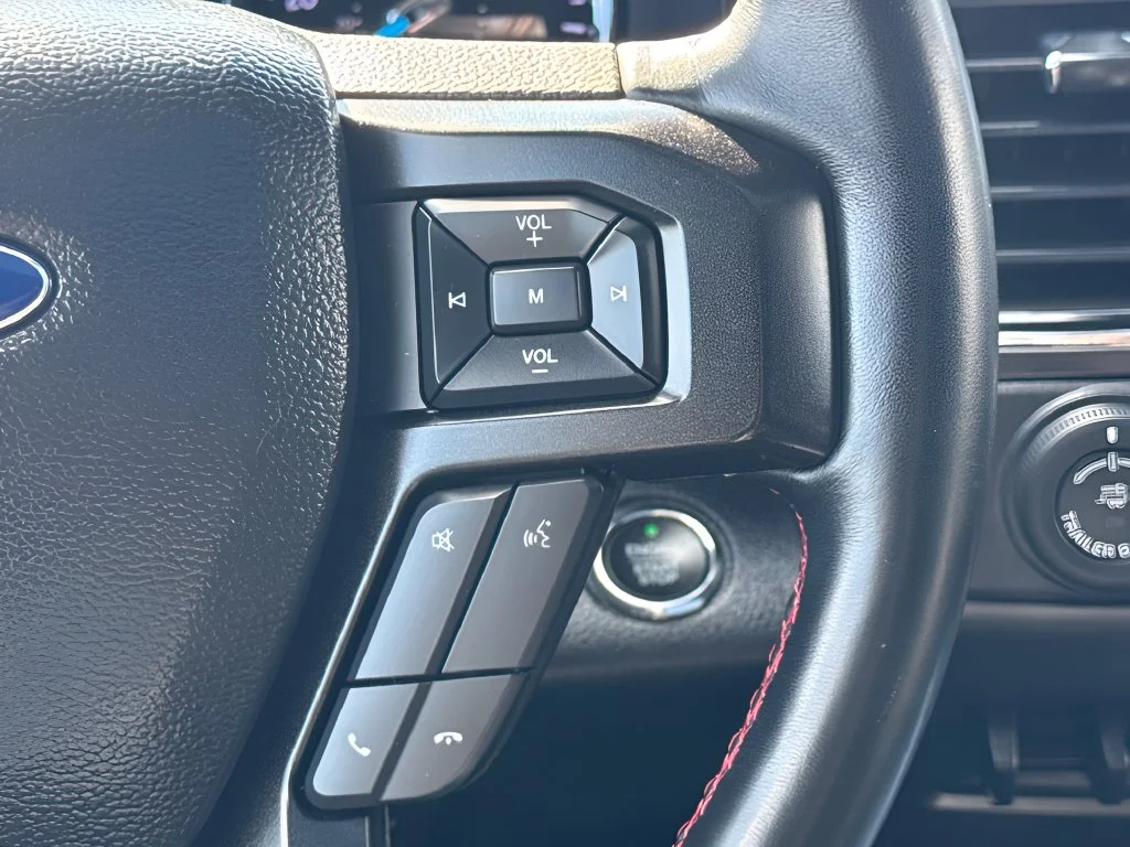 Used 2020 Gray Ford Limited image 19